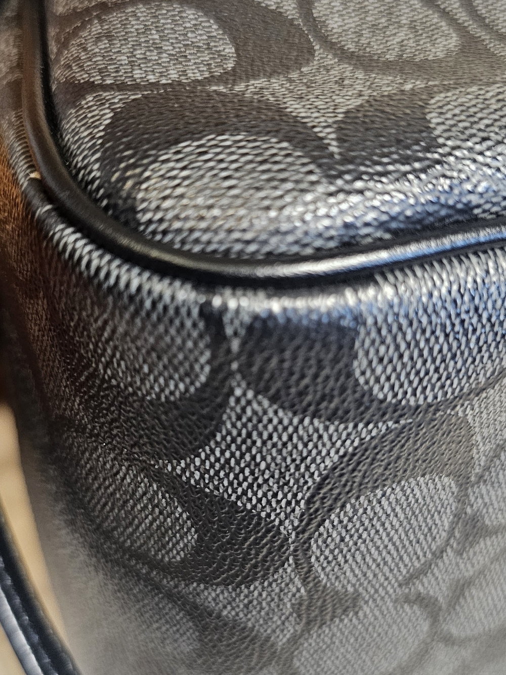Coach Signature Mini Bennett Satchel - Picture 9 of 16